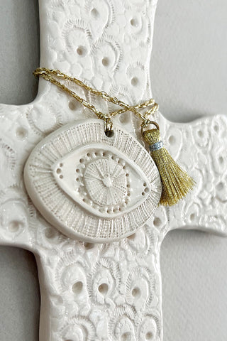 Grande croix avec talisman oeil protecteur