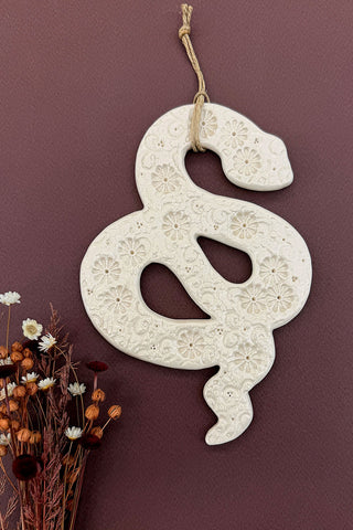 Serpent aux petites fleurs