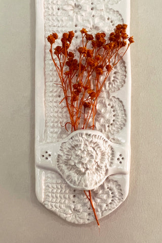 Porte-fleurs à dentelle