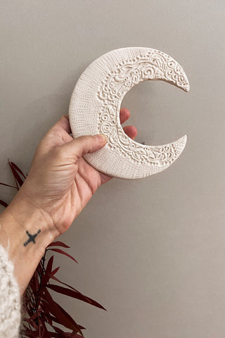 Lune à dentelle